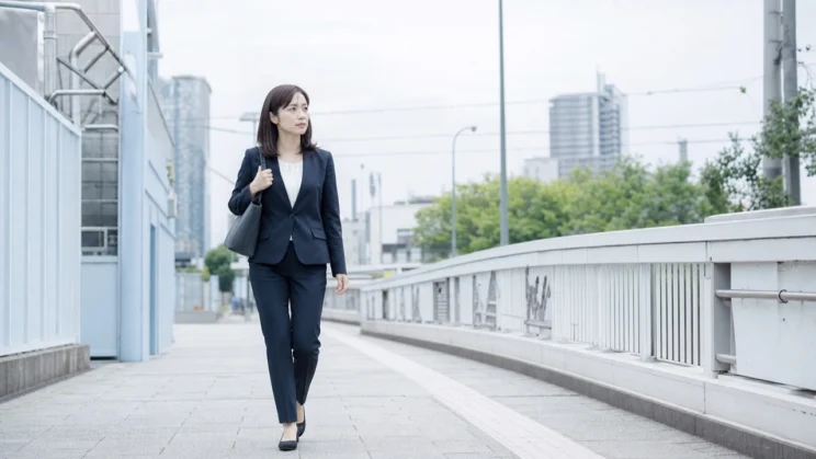 外から普通に見えても、内側では長い消耗が続いていることがあります。
