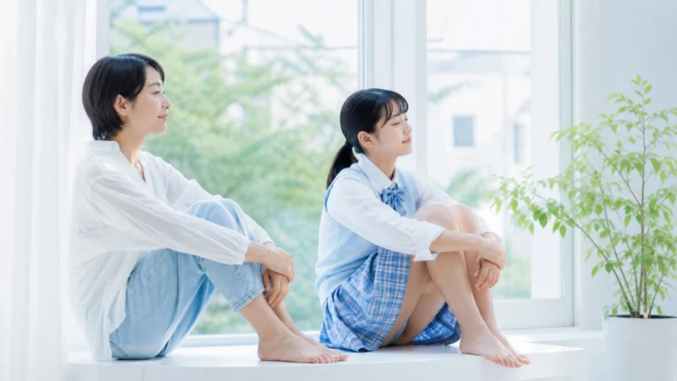 言葉が出ないときは、方法を押しつけず、隣で一緒に呼吸を整えるだけでも安心につながります。