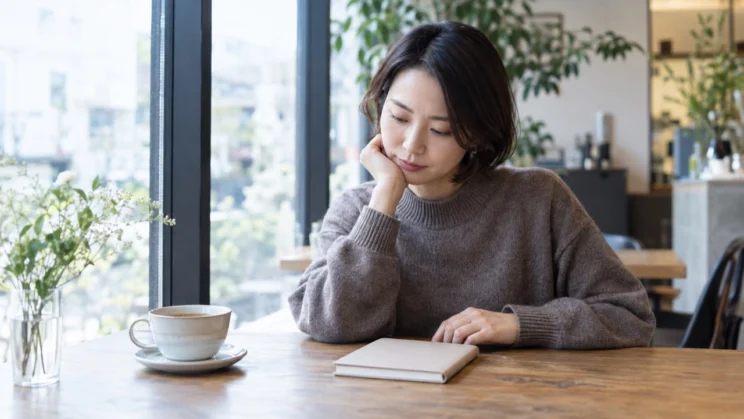 気になった違和感をきっかけに、自分の関係を静かに振り返ります。