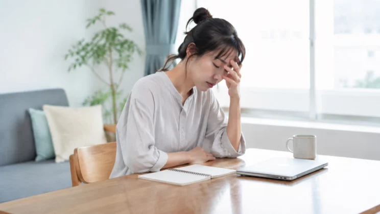 疲労や睡眠不足で動く力が残っていないときは、工夫を増やす前に休む視点が必要です。