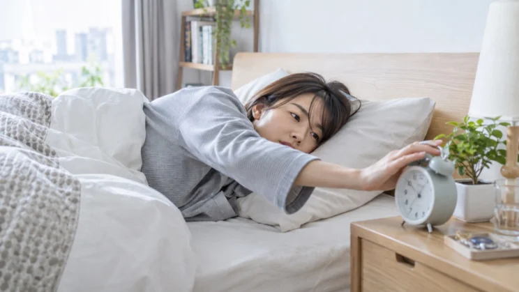 目覚めても体が重い朝